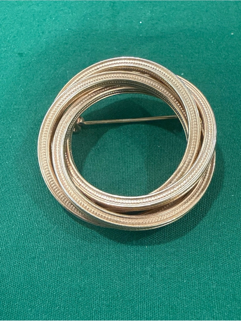 Classic Gold-Tone Circular Multi-Ring Brooch - Women Accessories. 127B